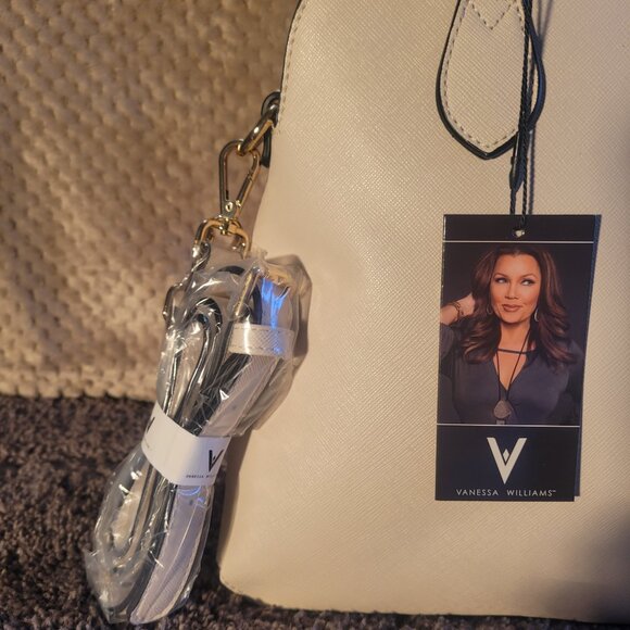 NWT Vanessa Williams Lush Round Satchel Off White Additional Strap - Picture 3 of 10